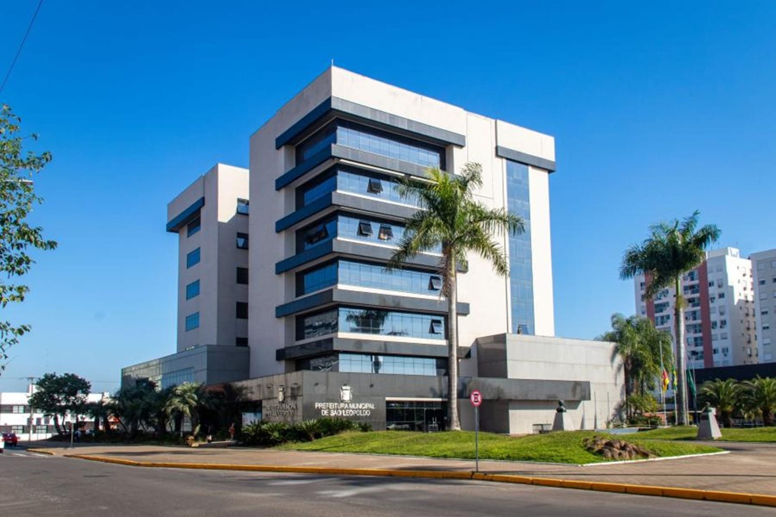 Prefeitura de São Leopoldo abre inscrições para concurso público com vagas em diversas áreas