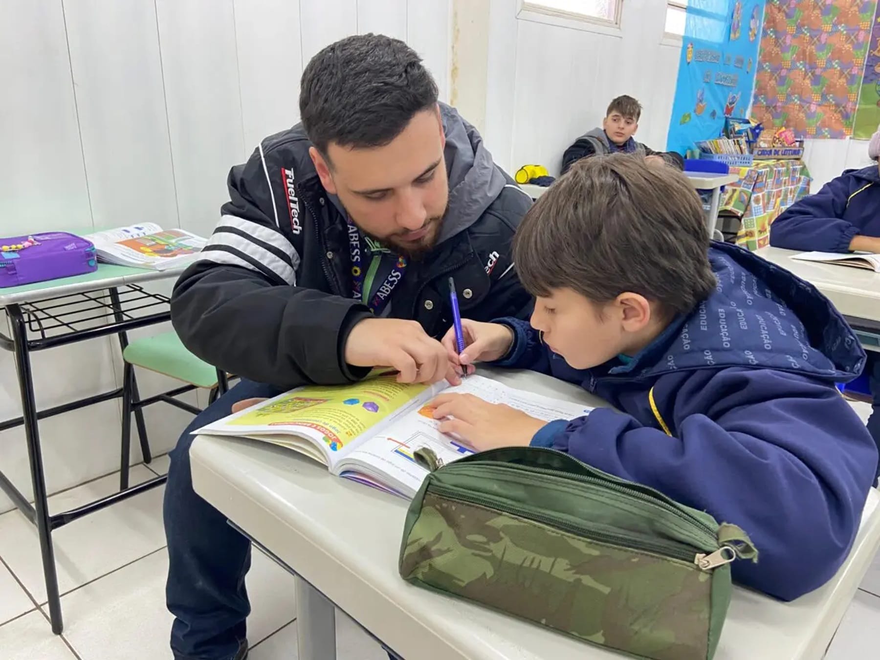 Prefeitura de Alvorada abre processo seletivo com 150 vagas para a Educação Inclusiva 2 Prefeitura de Alvorada abre processo seletivo com 150 vagas para a Educação Inclusiva