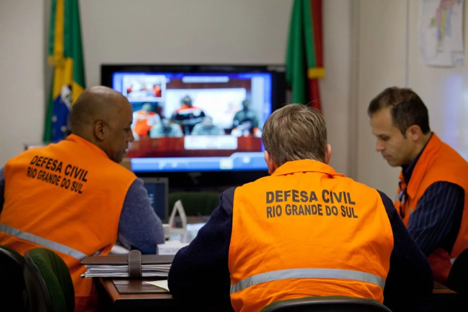 Alerta no RS: Defesa Civil mobiliza força-tarefa para enfrentar tempo severo e risco de inundação 2 Alerta no RS: Defesa Civil mobiliza força-tarefa para enfrentar tempo severo e risco de inundação