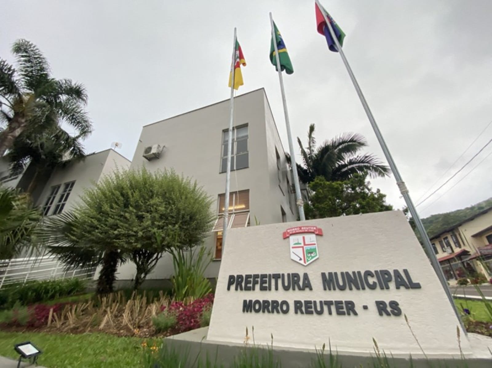 Prefeitura de Morro Reuter, abre seleção com vagas para área da educação