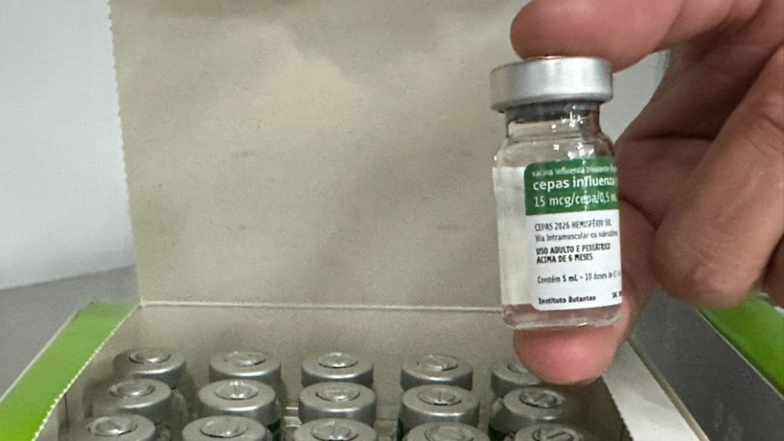 Novo lote de vacinas contra gripe é distribuído no RS
