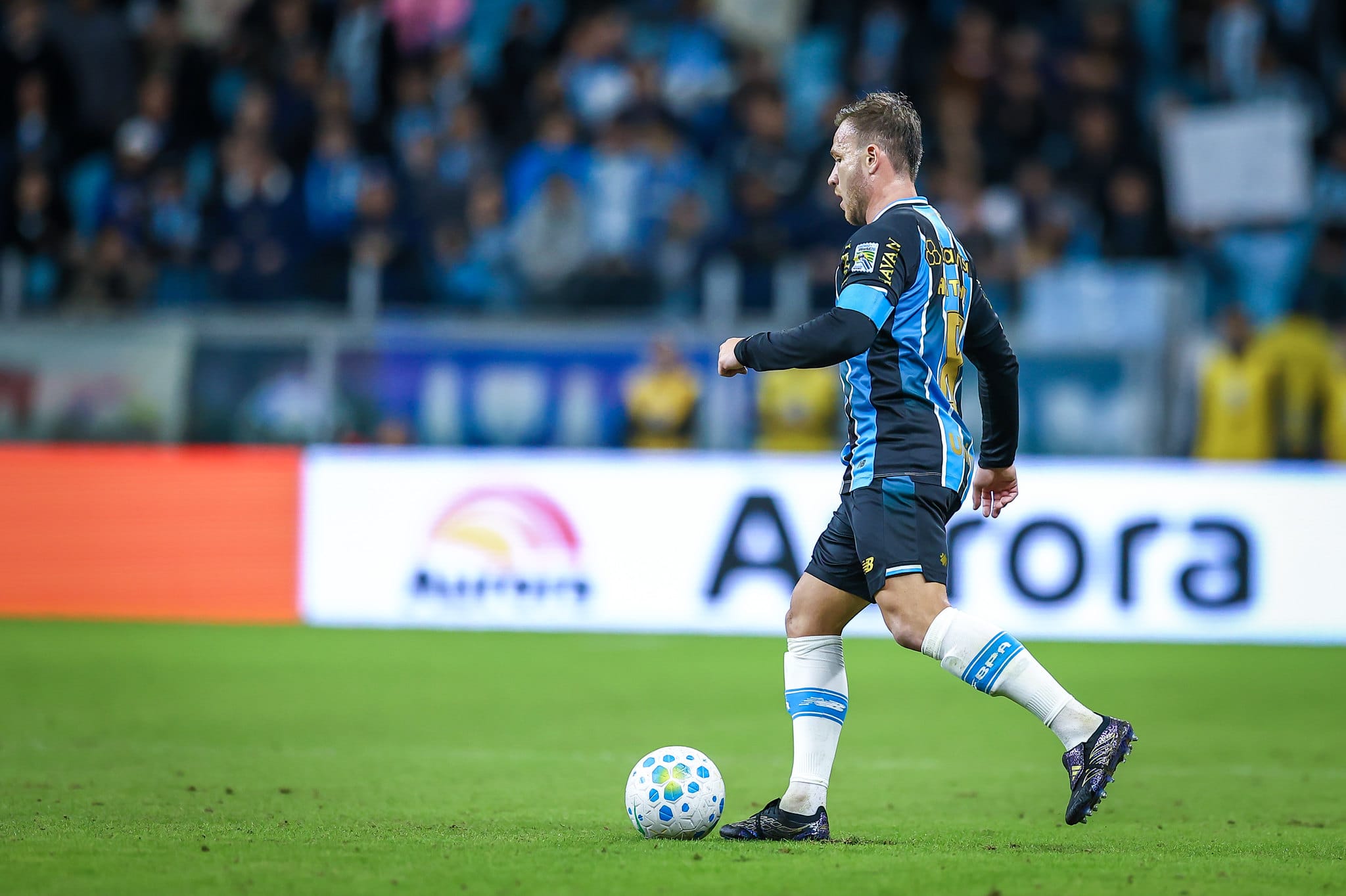 Fim da linha: O real motivo que fez Arthur dar adeus ao Grêmio e voltar para a Europa 2 Fim da linha: O real motivo que fez Arthur dar adeus ao Grêmio e voltar para a Europa