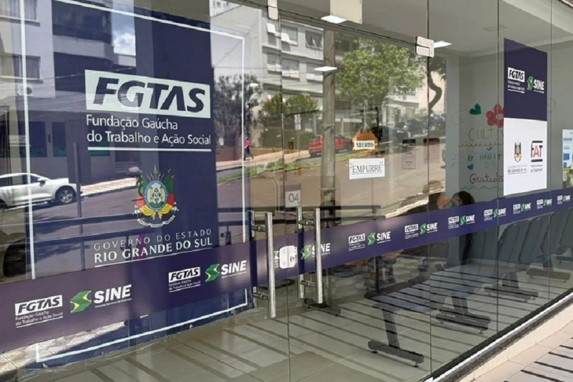Agências FGTAS/Sine oferecem mais de 5 mil vagas em diversas áreas no RS 2 Agências FGTAS/Sine oferecem mais de 5 mil vagas em diversas áreas no RS