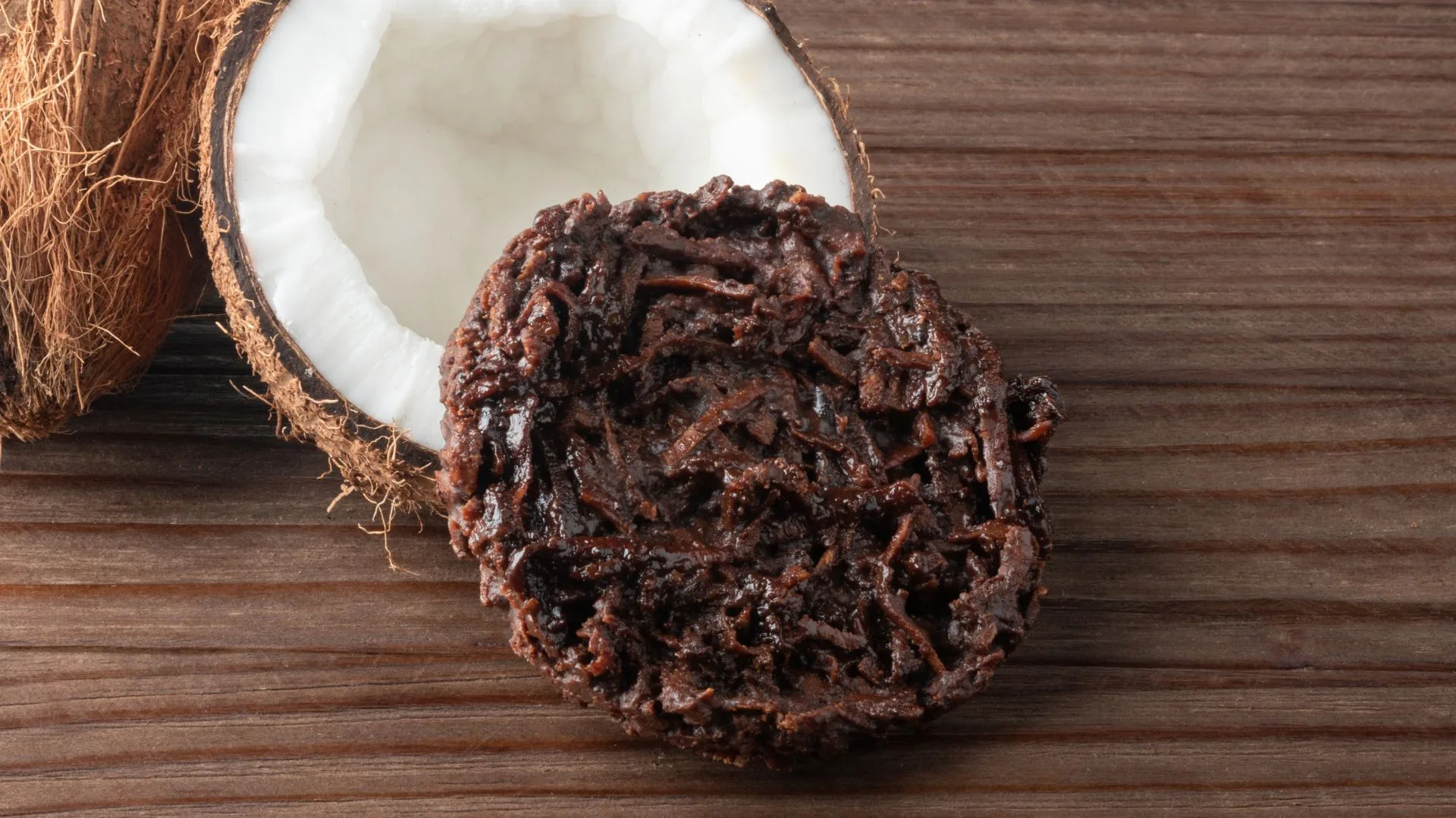 Aprenda a fazer cocada de chocolate