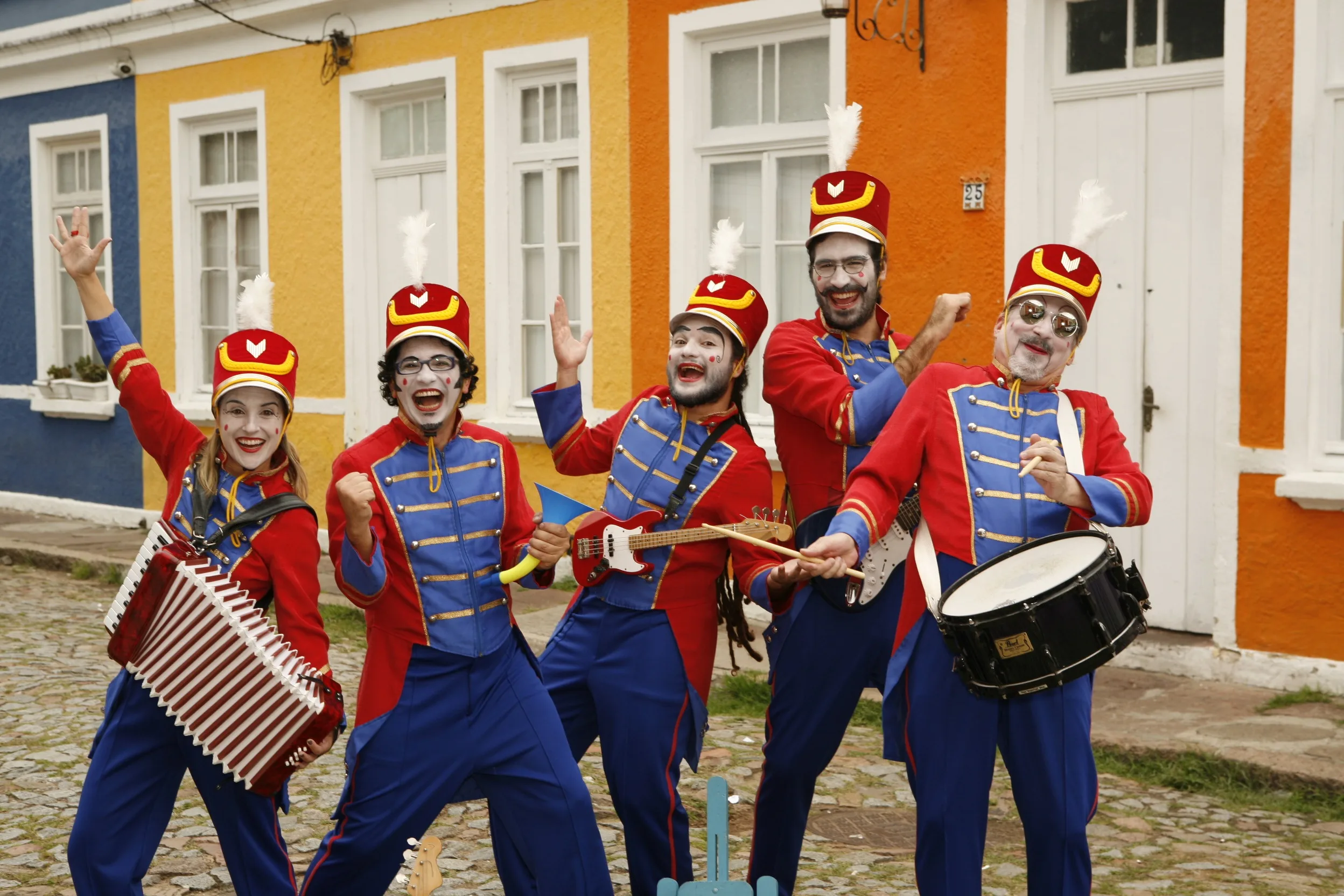 Orquestra de Brinquedos confirma apresentação especial em Porto Alegre; veja como assistir