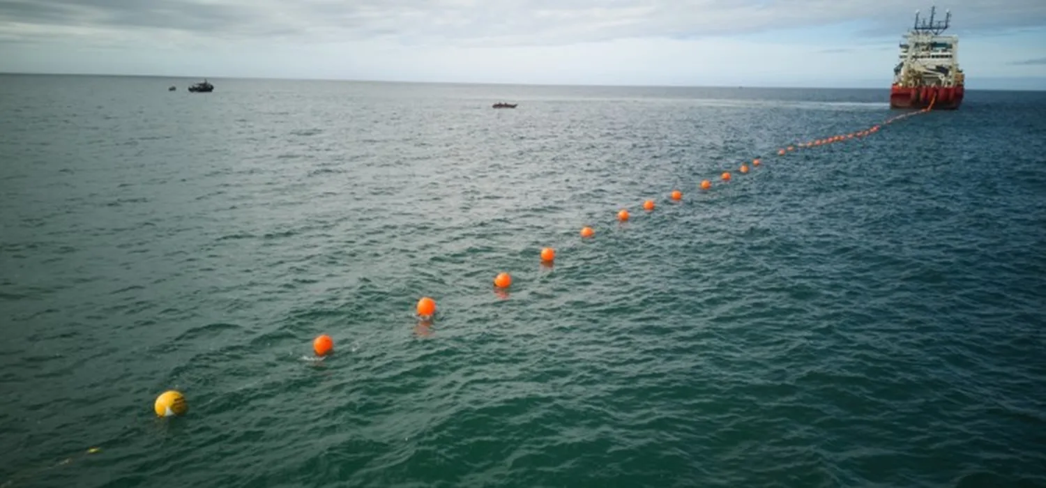 Meta e V.tal iniciam operação histórica no RS para conectar estado a cabo submarino gigante 4 Meta e V.tal iniciam operação histórica no RS para conectar estado a cabo submarino gigante