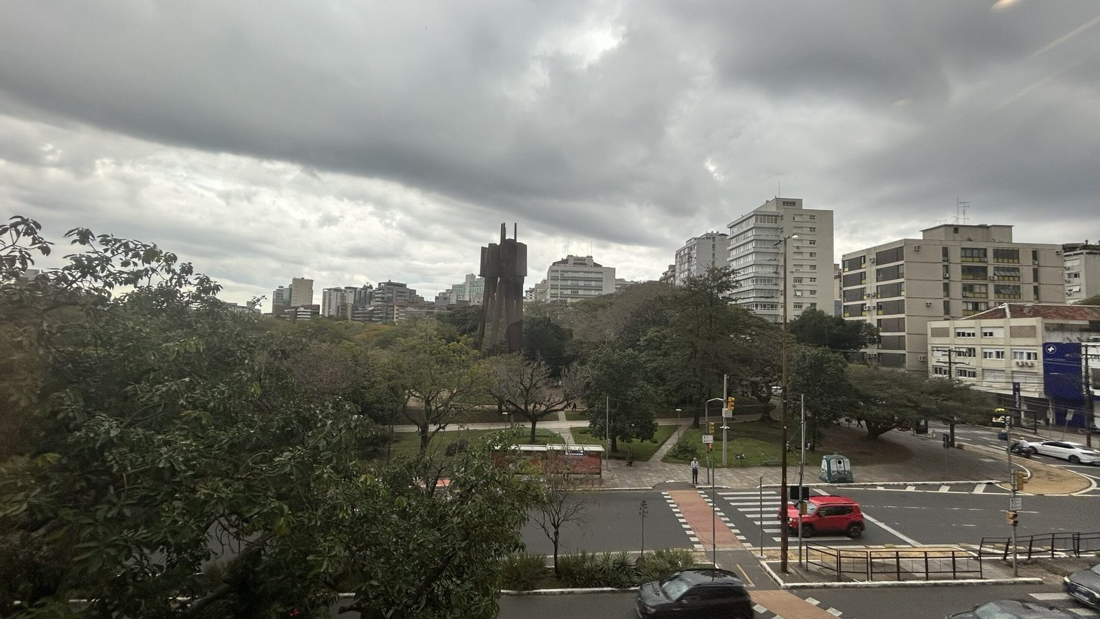 Previsão destaca ciclone e ventania no RS nesta sexta 2 Previsão destaca ciclone e ventania no RS nesta sexta