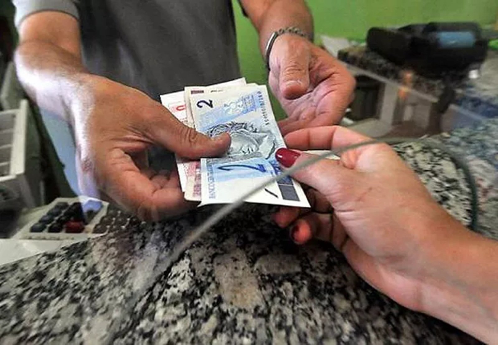 Pesquisa da Fecomércio-RS mostra que idosos gaúchos ainda preferem lojas físicas e pagamento em dinheiro 2 Pesquisa da Fecomércio-RS mostra que idosos gaúchos ainda preferem lojas físicas e pagamento em dinheiro
