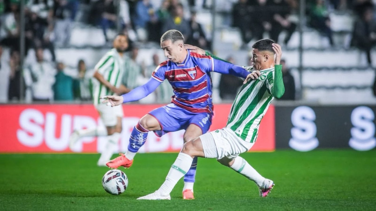 “Foi pênalti claro”: Barbieri dispara contra o VAR e lamenta empate do Juventude no Jaconi 2 “Foi pênalti claro”: Barbieri dispara contra o VAR e lamenta empate do Juventude no Jaconi