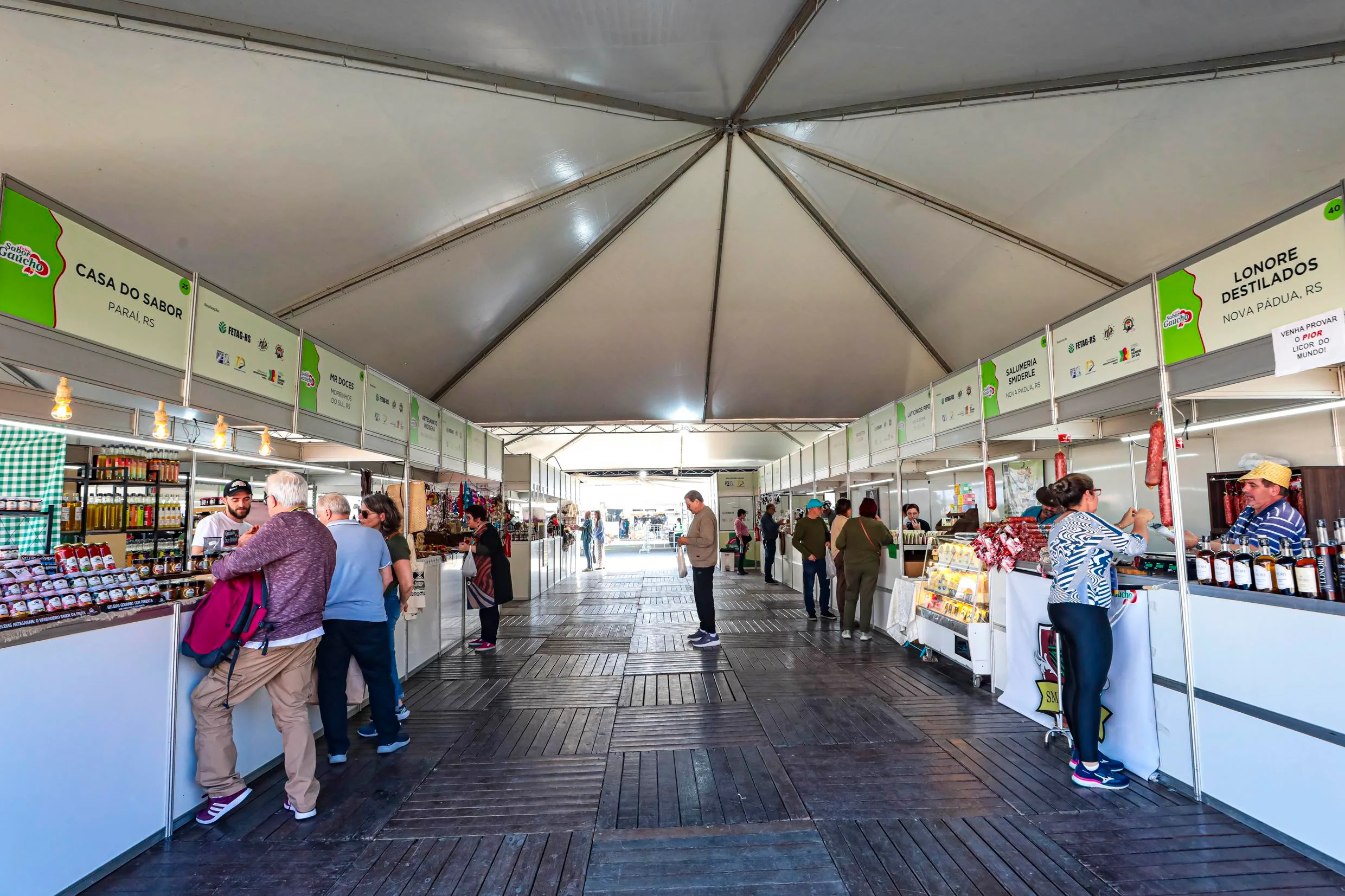 De queijos a vinhos artesanais: Pavilhão da Agricultura Familiar é destaque no Acampamento Farroupilha 2026 4 De queijos a vinhos artesanais: Pavilhão da Agricultura Familiar é destaque no Acampamento Farroupilha 2026