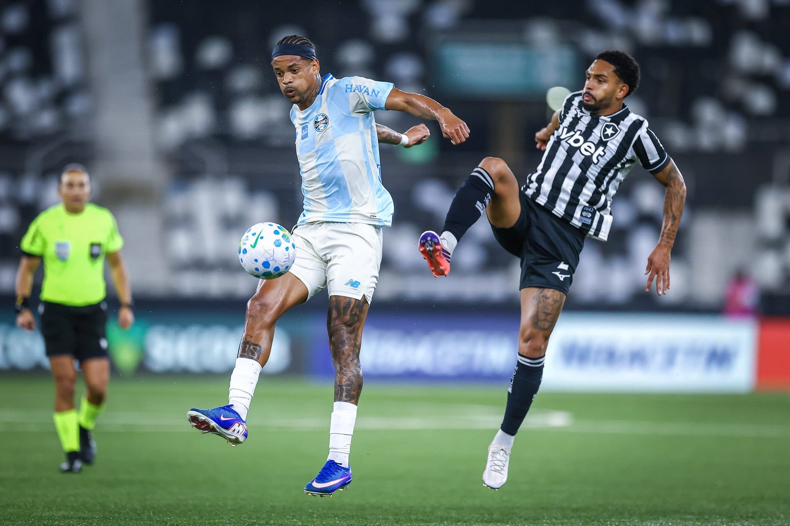 “Tão acabando com o futebol”: Felipão se indigna com o VAR após derrota do Grêmio para o Botafogo