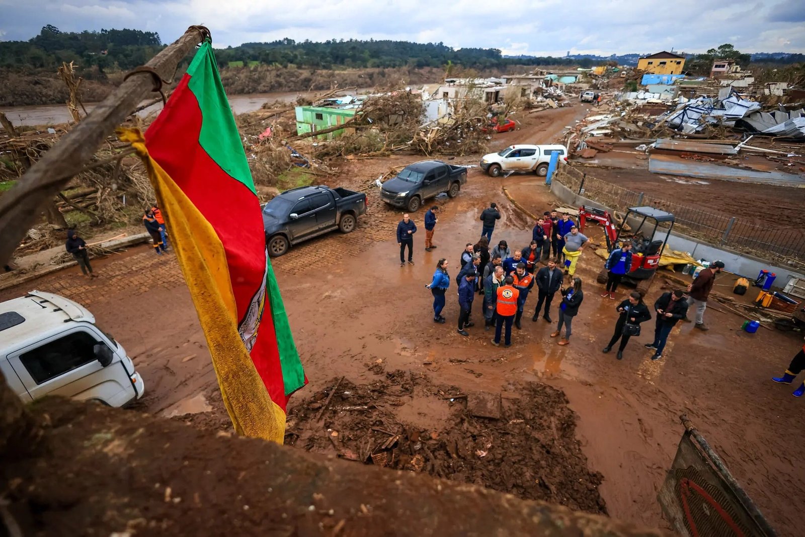 Eleições no RS: veja o que cada candidato a governador propõe para prevenção de enchentes e reconstrução 2 Eleições no RS: veja o que cada candidato a governador propõe para prevenção de enchentes e reconstrução
