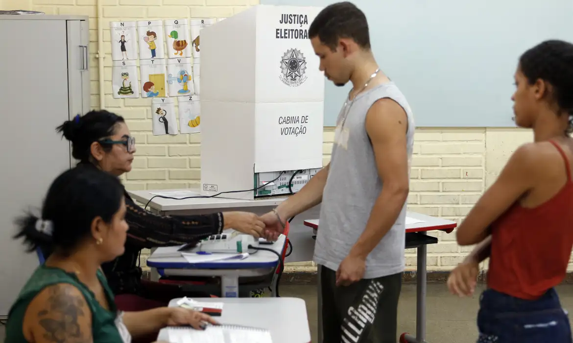 Biometria nas Eleições 2026: quem não cadastrou pode votar?
