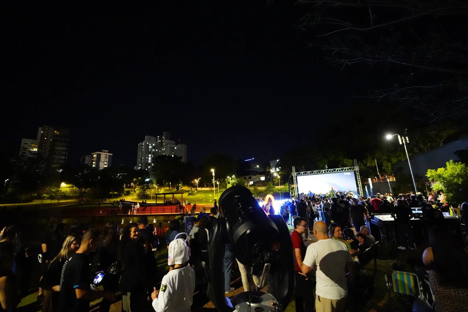 Evento gratuito em Passo Fundo reúne ciência, arte e telescópios para toda a família 2 Evento gratuito em Passo Fundo reúne ciência, arte e telescópios para toda a família