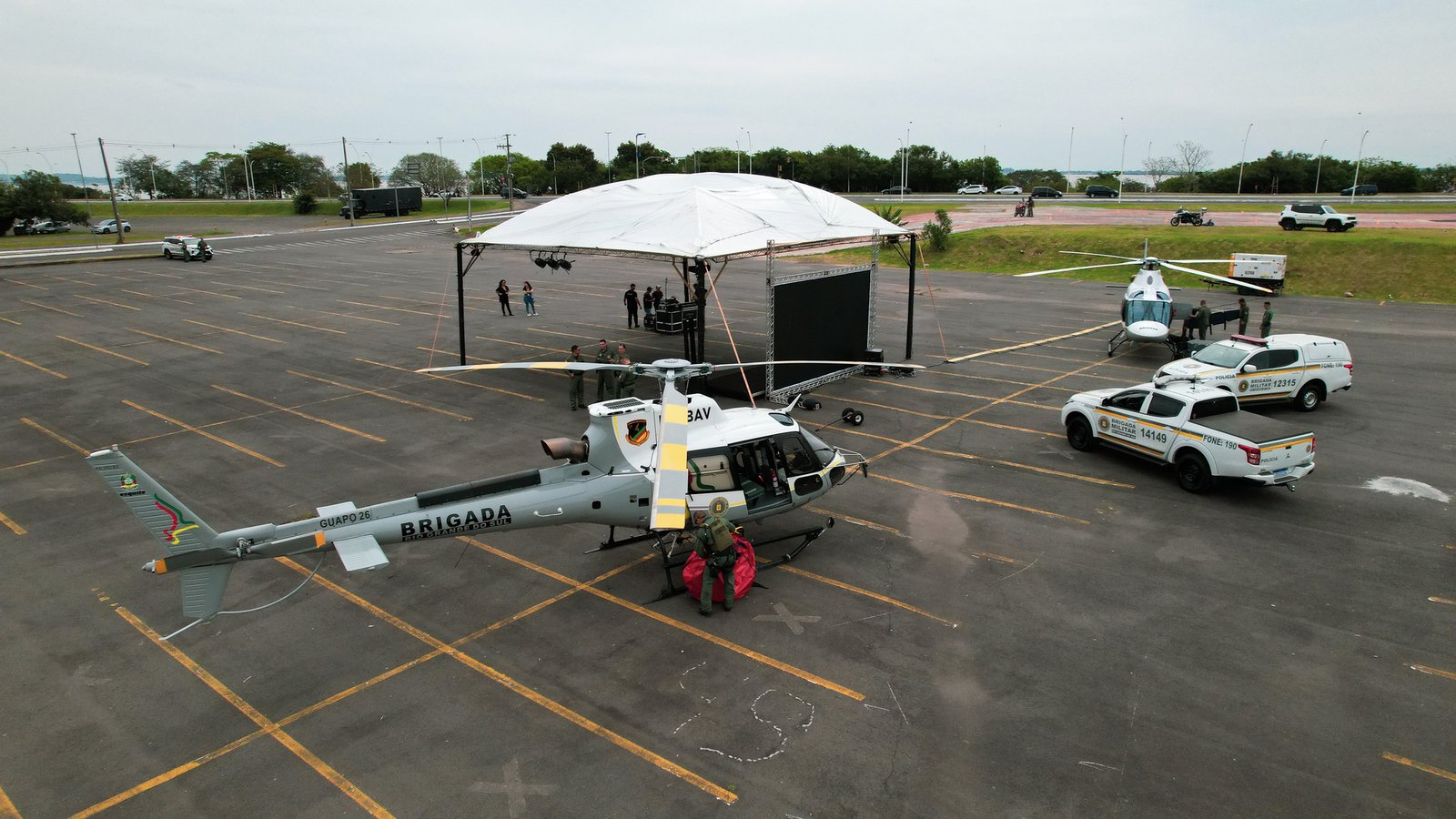 Brigada Militar recebe dois helicópteros para fortalecer operações no RS 2 Brigada Militar recebe dois helicópteros para fortalecer operações no RS