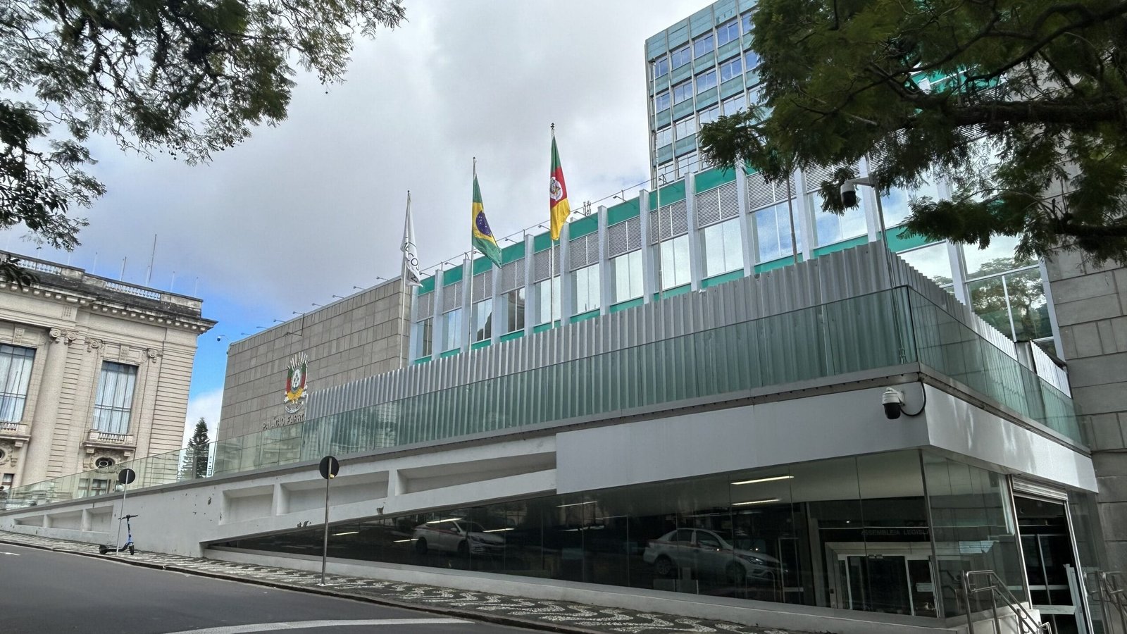 Apuração Final: Quem são os Deputados Federais, Deputados Estaduais e Senadores eleitos no RS