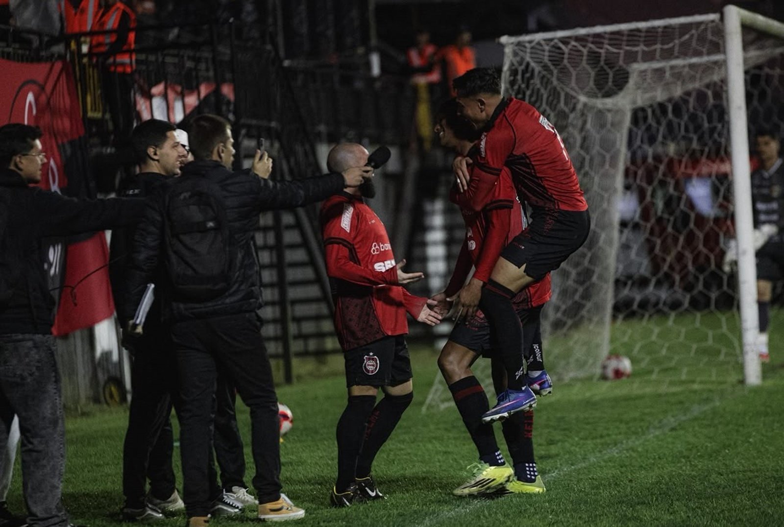 Brasil de Pelotas e Passo Fundo garantem vaga na elite do futebol gaúcho