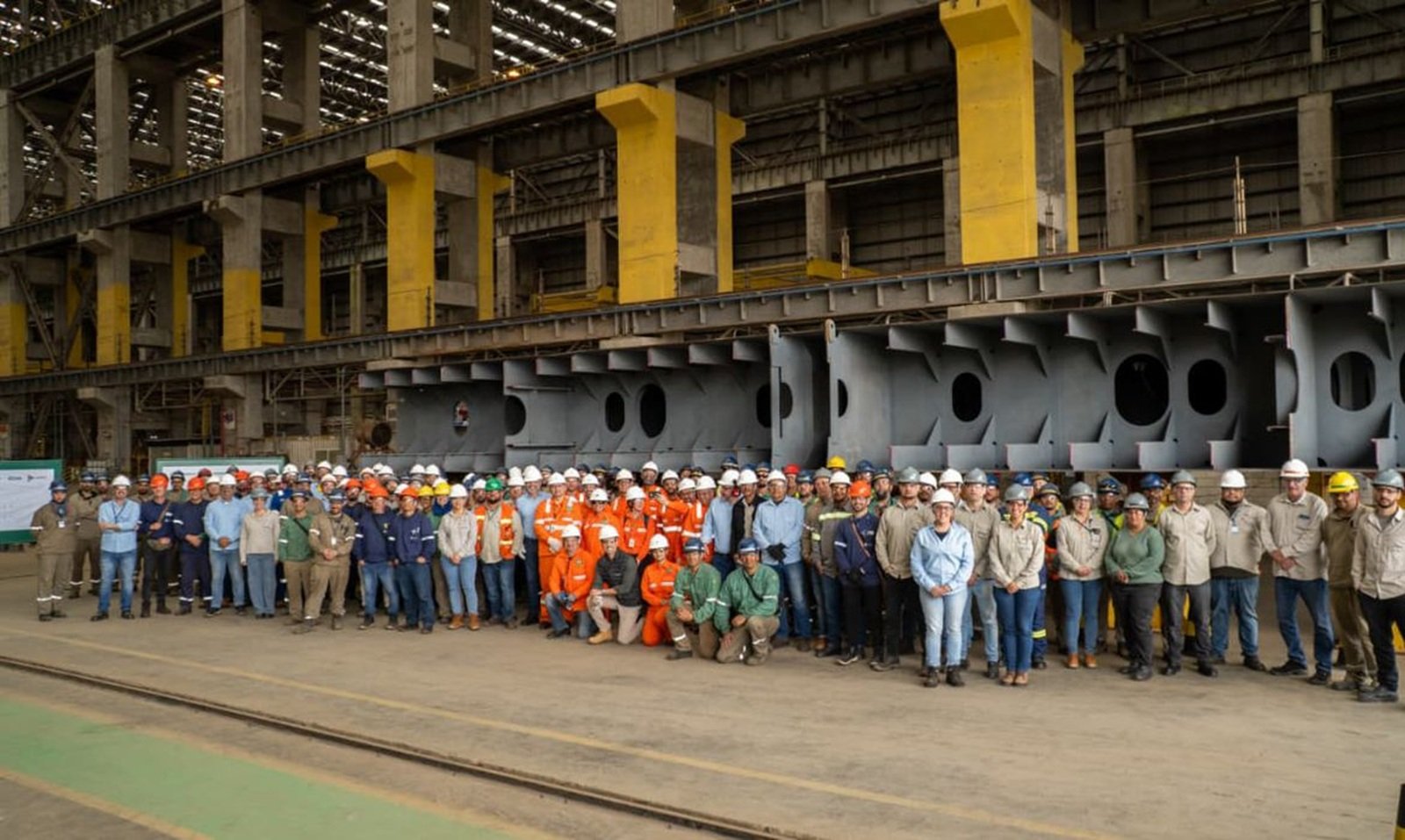 Estaleiro Rio Grande começa a construir navios encomendados pela Transpetro 2 Estaleiro Rio Grande começa a construir navios encomendados pela Transpetro